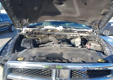 2010 Dodge Ram 1500 Slt/Sport/Trx z USA, uszkodzony, nr VIN 1D7RV1GT2AS114947